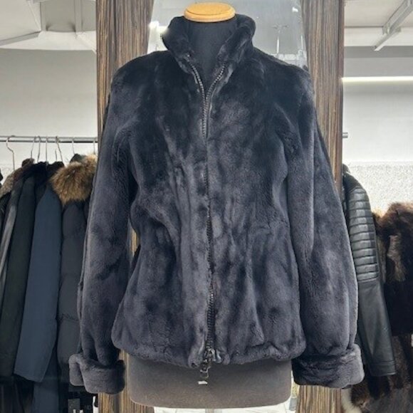 SHEARED BEAVER ONYX SIZE SMALL ONLY $995!!! - Picture 1 of 6